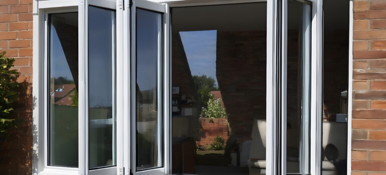 Aluminium-Bi-fold-Windows